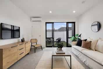 2/1 Grand View Road, Remuera
