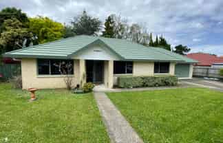 8/131A Luke Street East, Otahuhu
