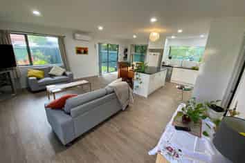 8/131A Luke Street East, Otahuhu