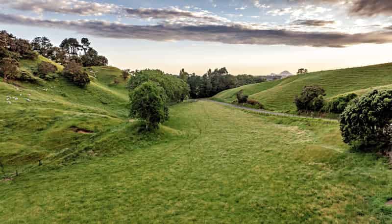 70B and C Withy Road, Manawahe