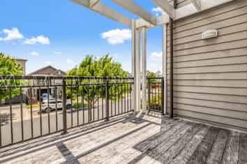 1 Manawatere Way, Flat Bush