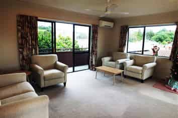 3/6 Manuka Street, Orewa