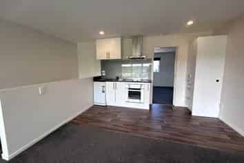B6/13 Lovell Court, Albany