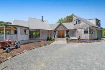 275 Inland Road, Helensville