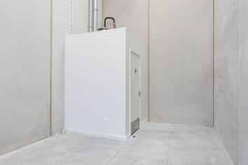 BRAND NEW 47M² MULTI-USE UNIT WITH ONE CAR PARK
