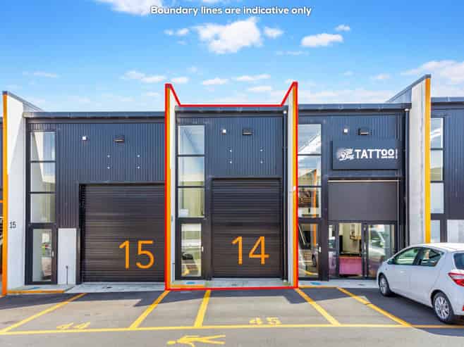 BRAND NEW 47M² MULTI-USE UNIT WITH ONE CAR PARK
