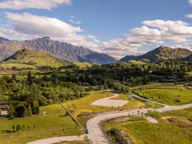 337 Littles Road, Dalefield