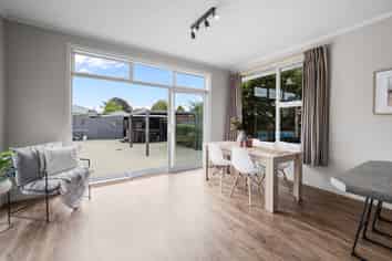 25 Reid Crescent, Allenton