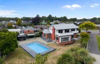 25 Reid Crescent, Allenton