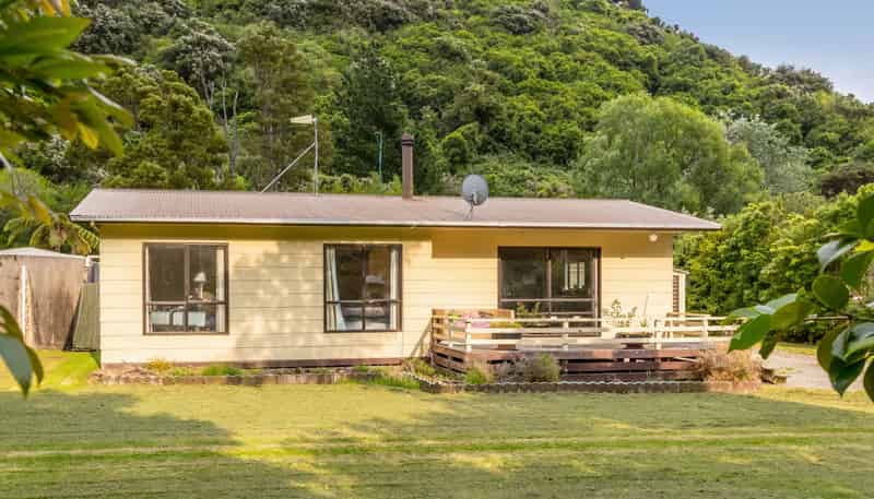 16 McLaughlin Drive, Tinui