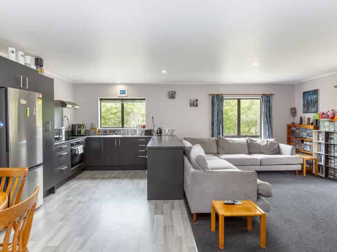 16 McLaughlin Drive, Tinui