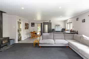 16 McLaughlin Drive, Tinui