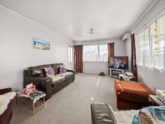 190A Dixon Street, Masterton