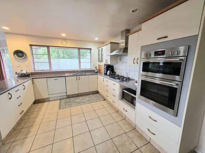 79 Maudes Road, Deborah