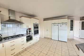 79 Maudes Road, Deborah