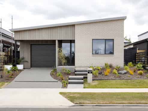 16 Lumino Terrace, Peacocke