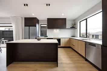 16 Lumino Terrace, Peacocke