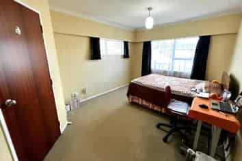 15 Tabak Crescent, Takaro