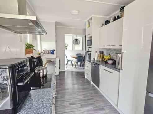 5 Hay Street, Naenae