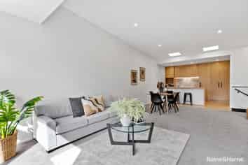 7/12 Westmorland Rise, Bethlehem