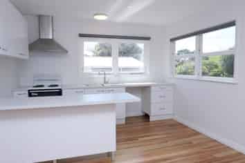 2 Lorien Ct, Raumati Beach