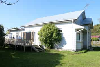 2 Lorien Ct, Raumati Beach