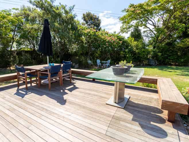 105 Paki Paki Road, Longlands