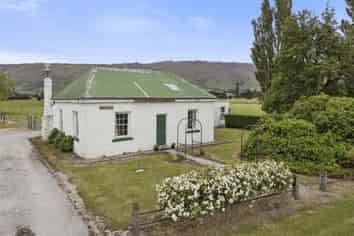 41 Swansea Street, Middlemarch