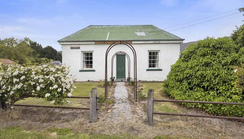 41 Swansea Street, Middlemarch