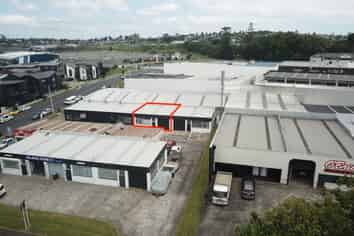 Clean and Functional 92sqm Unit – St Johns