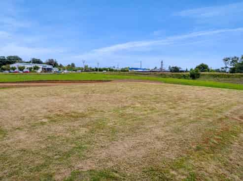 3 Hills Road, Stratford