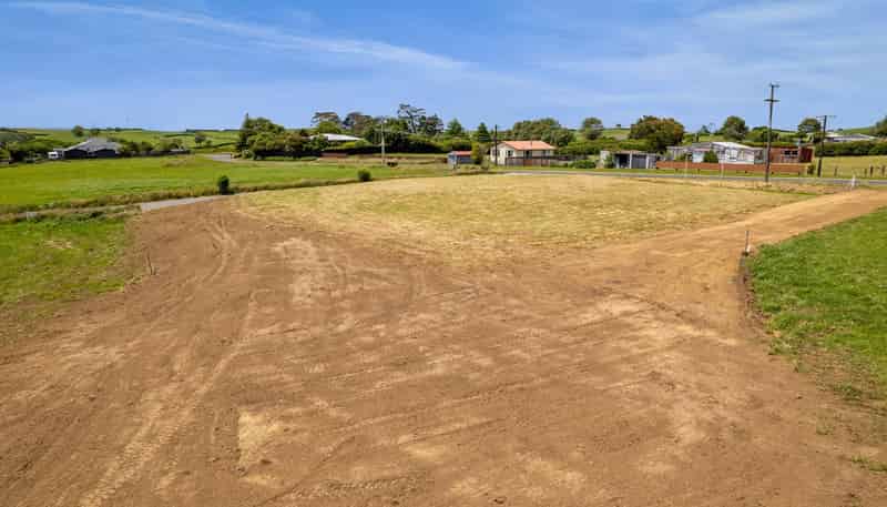 3 Hills Road, Stratford