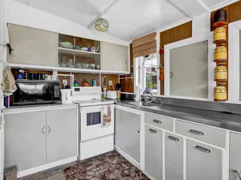 36 Hunter Street, Hawera