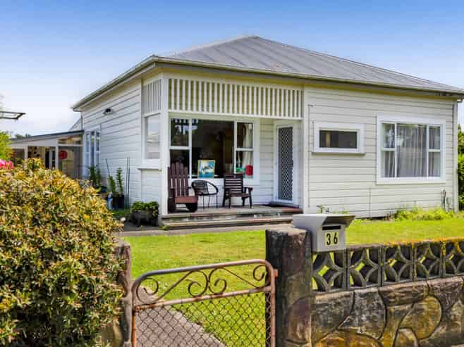 36 Hunter Street, Hawera