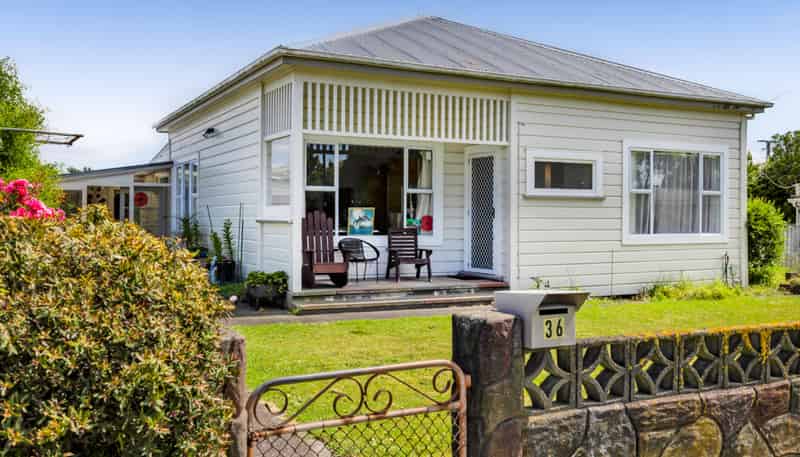 36 Hunter Street, Hawera