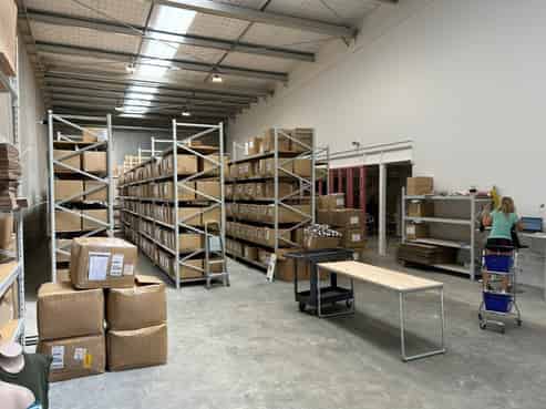 Live Work Opportunity Beside Hamilton Airport