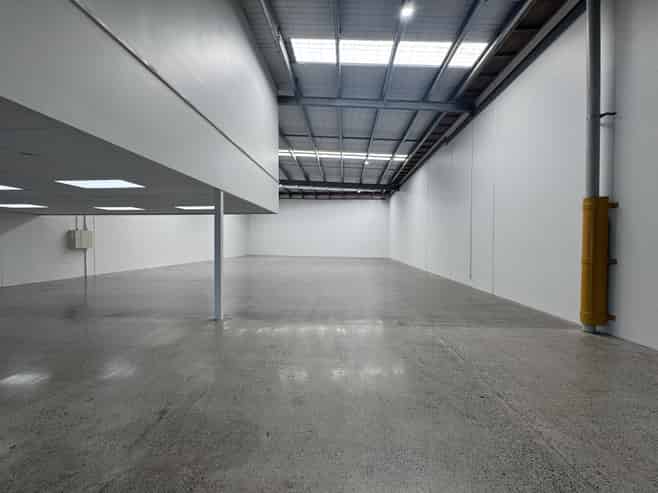 High Profile Refurbished Warehouse - 590sqm