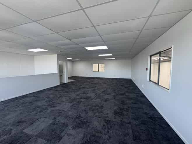 High Profile Refurbished Warehouse - 590sqm