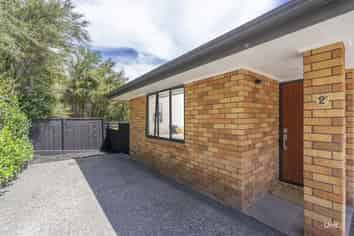 2/17 Monte Cassino Place, Birkdale