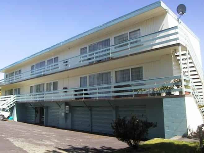 6/206 River Road, Claudelands