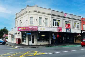 PRIME CORNER RETAIL SPACE
