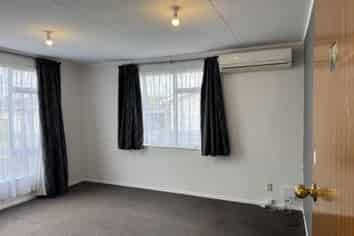 5 Meads Place, Marton