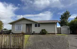 5 Meads Place, Marton