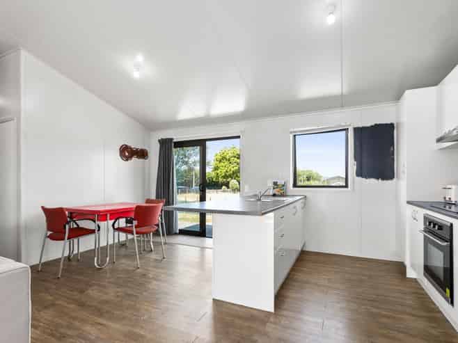 15B Sydney Street, Takapau