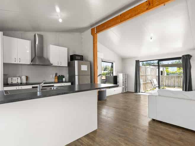 15B Sydney Street, Takapau