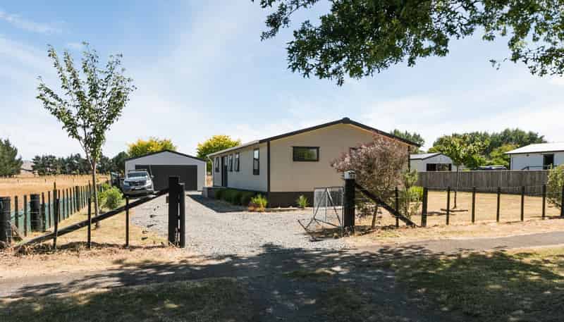 15B Sydney Street, Takapau