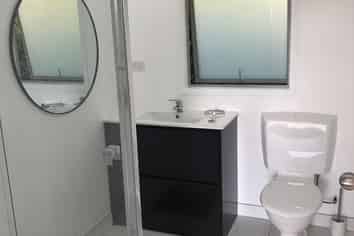 2/153 Browns Bay Road, Browns Bay