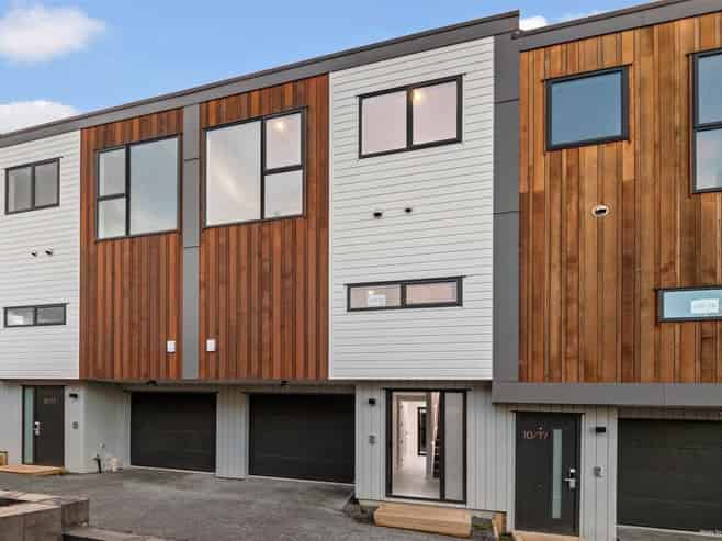 13/17 Parker Avenue, New Lynn