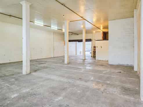 High Demand Inner City Warehouse and Yard