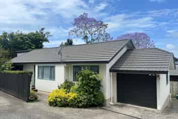 56C Commissariat Road, Mount Wellington